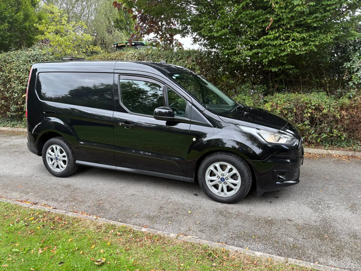 Ford Transit Connect Limited (Finance available) - Image 3