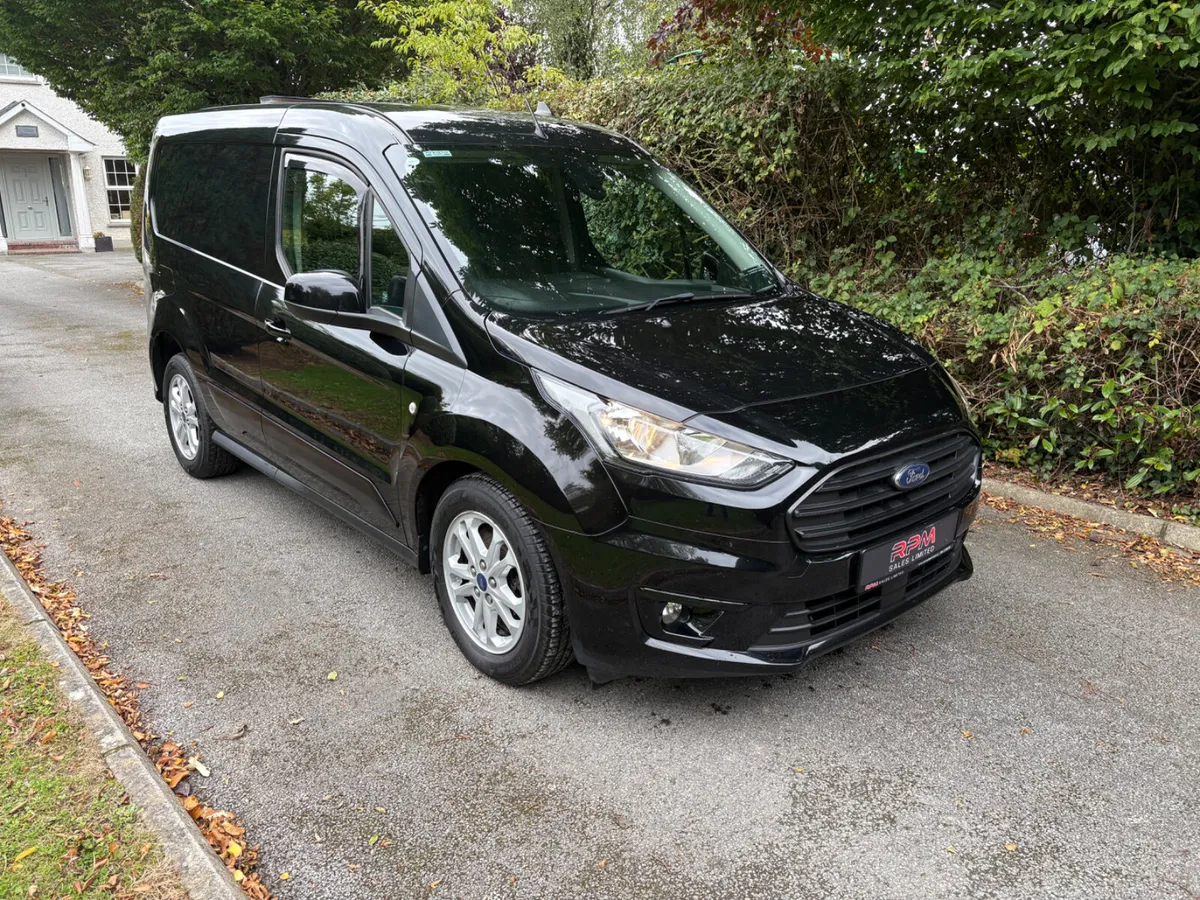 Ford Transit Connect Limited (Finance available) - Image 2