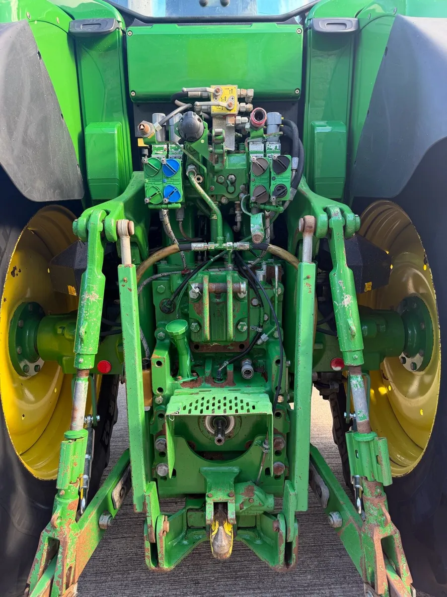 John Deere 7530 - Image 4