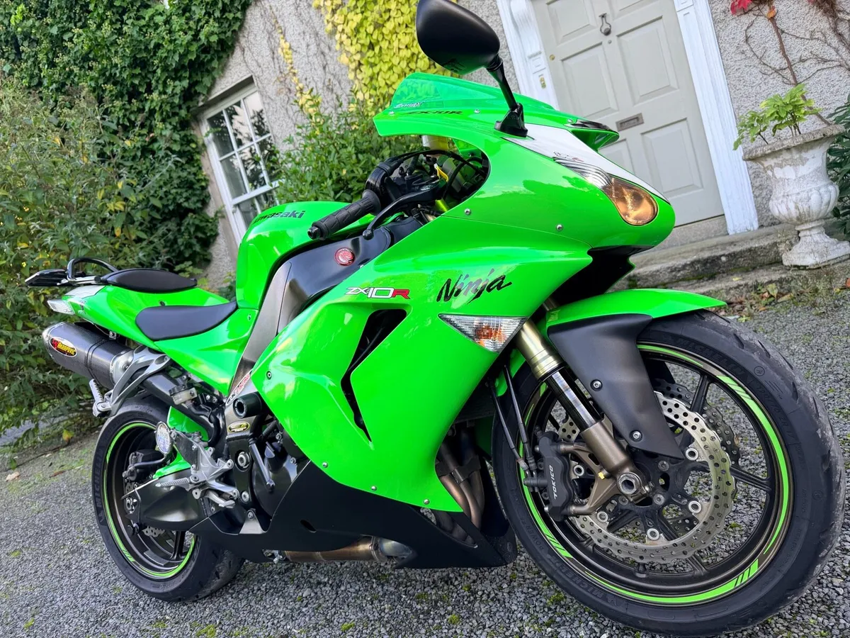 Kawasaki ZX10R - Image 2