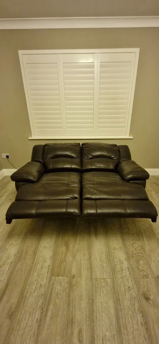 Leather Sofa (2 + 3 Seater) - Image 4