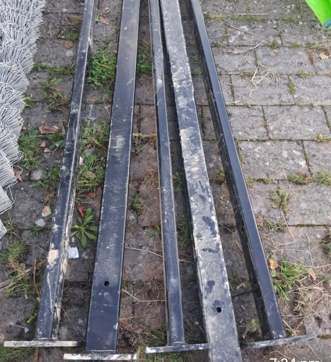 New Steel fence post. - Image 3