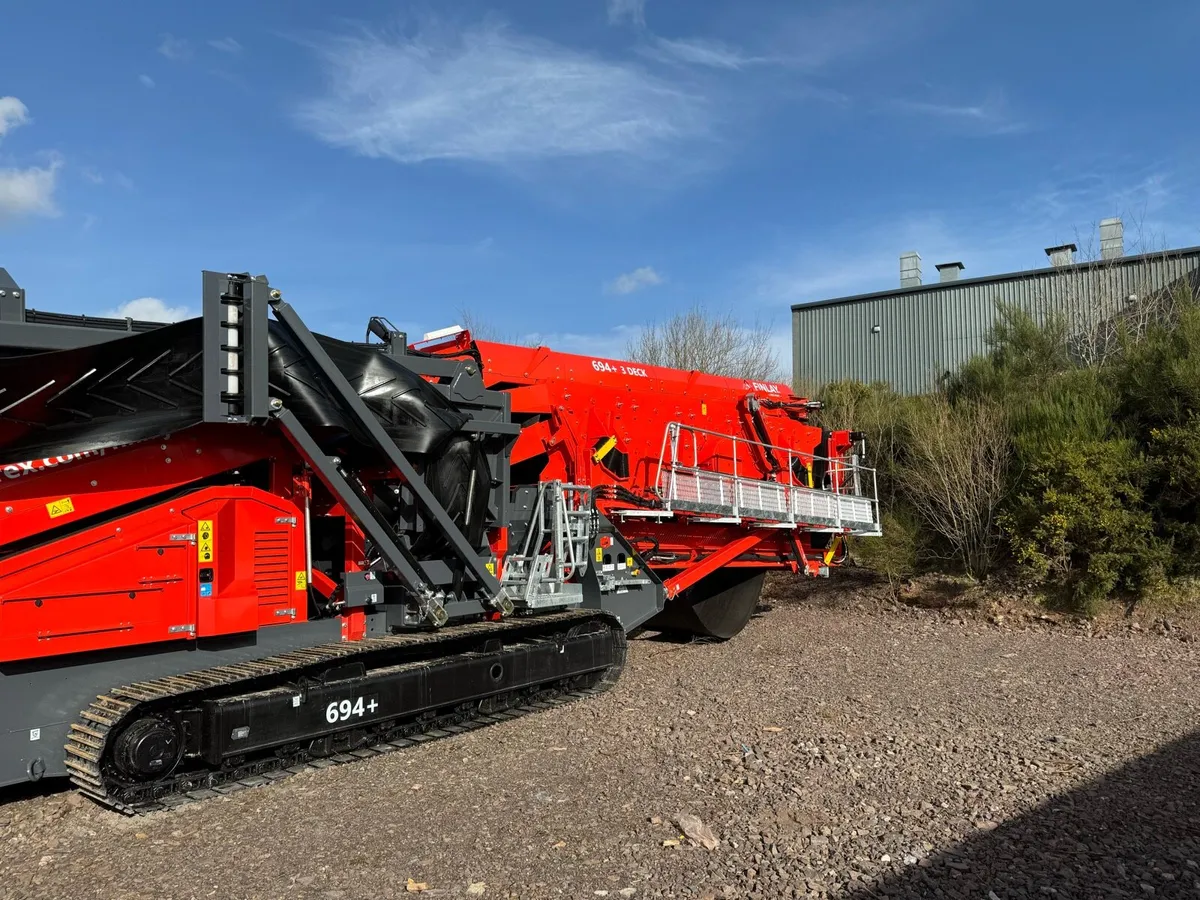 Terex Finlay 694+ Triple Deck Screening Plant - Image 1