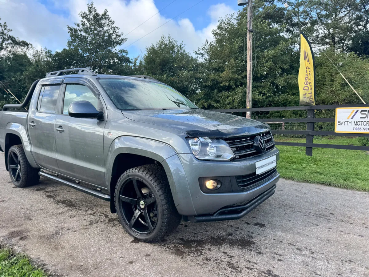 161 Volkswagen Amarok Black Ed***** - Image 2