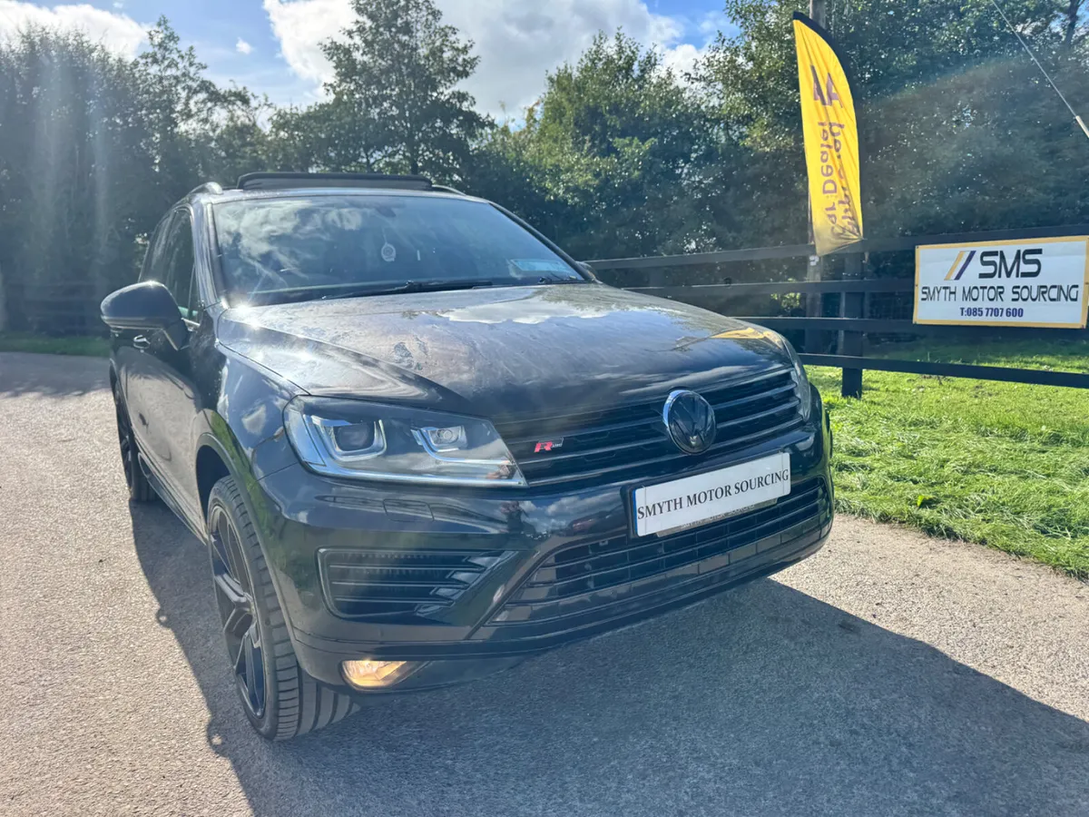 151 Volkswagen Touareg R-Line Commercial***** - Image 3