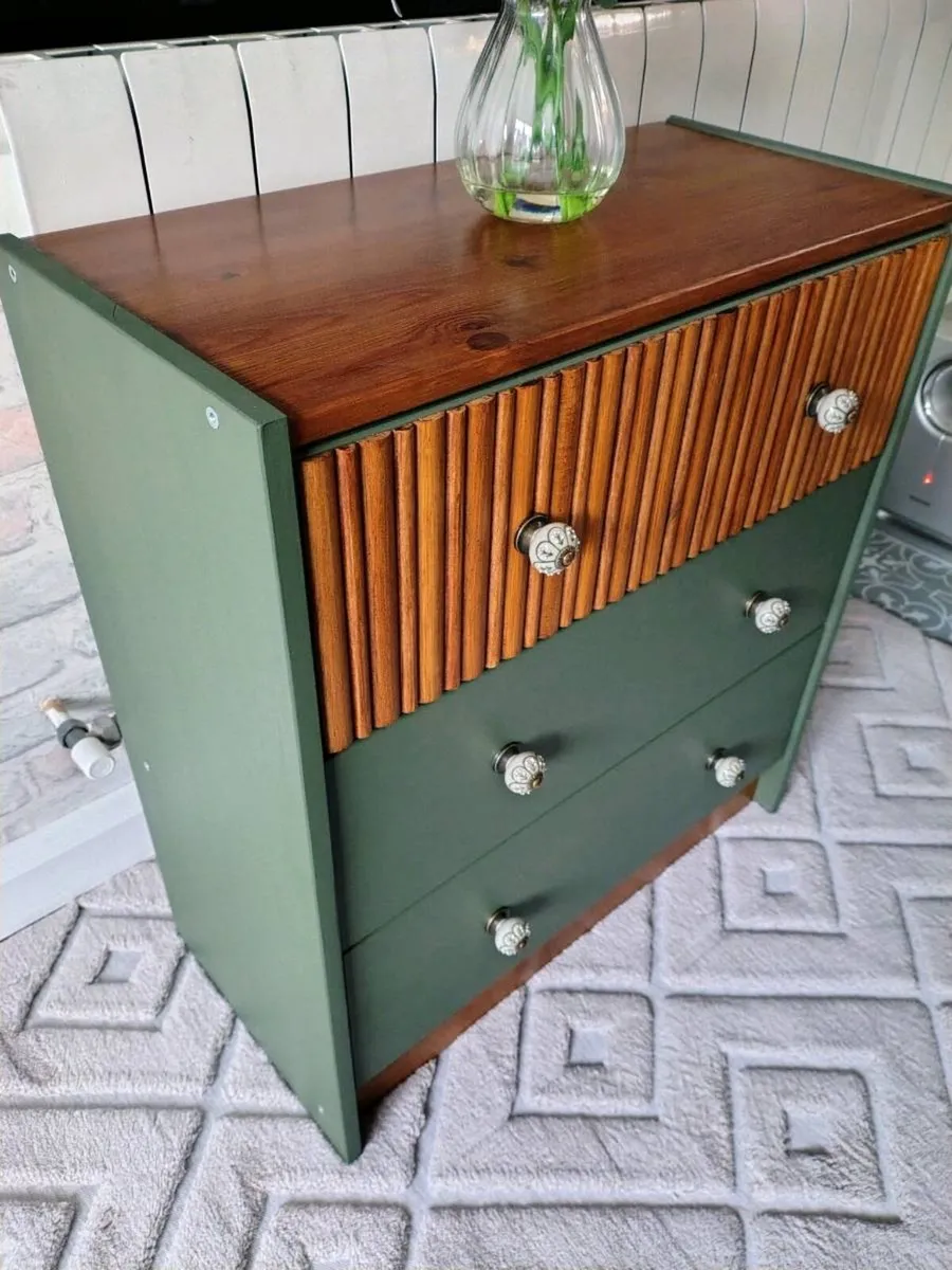 Chest of Drawers - Image 3
