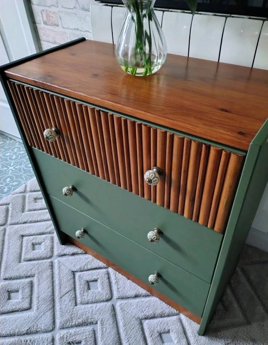 Chest of Drawers - Image 4