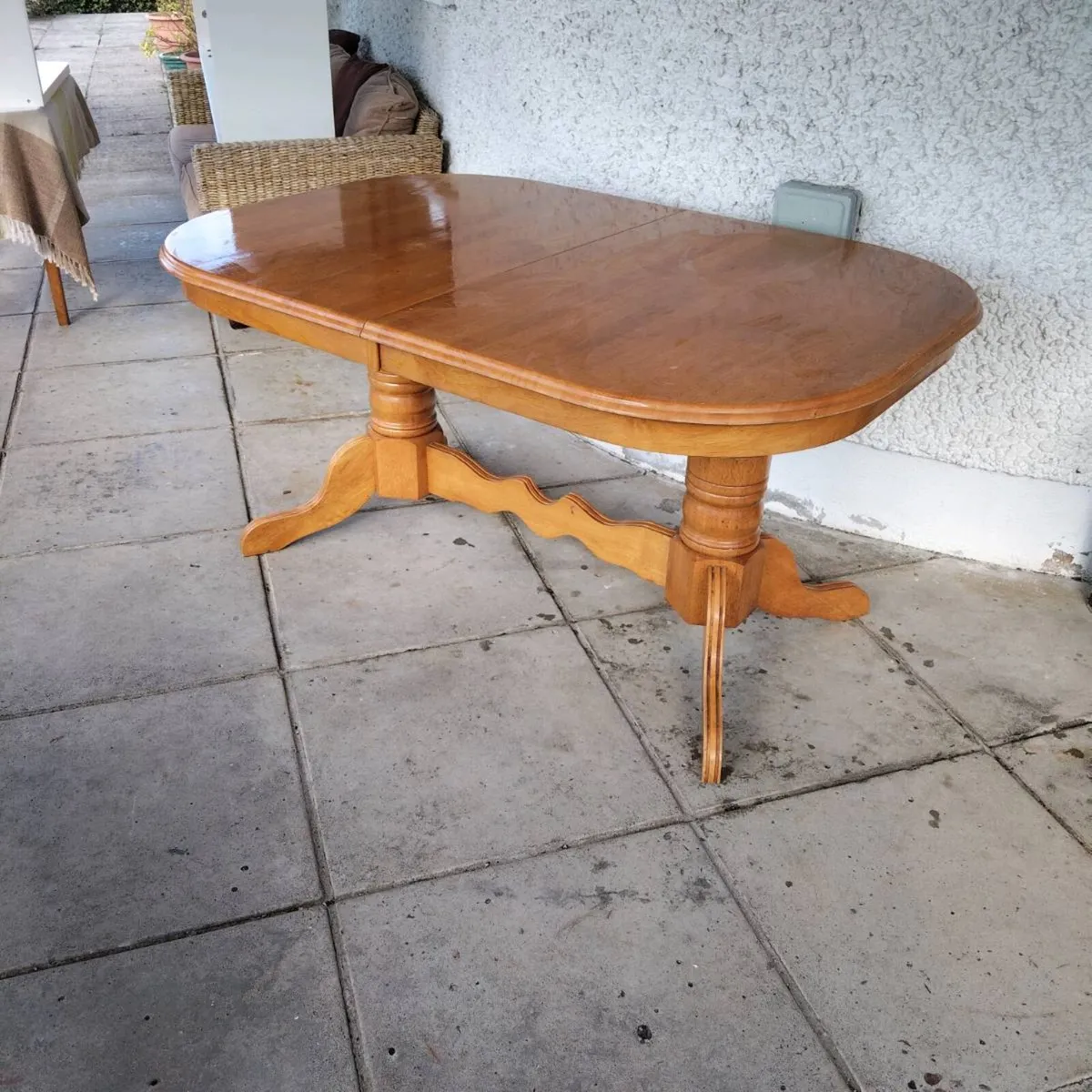 Extendable Oak Table - Image 2