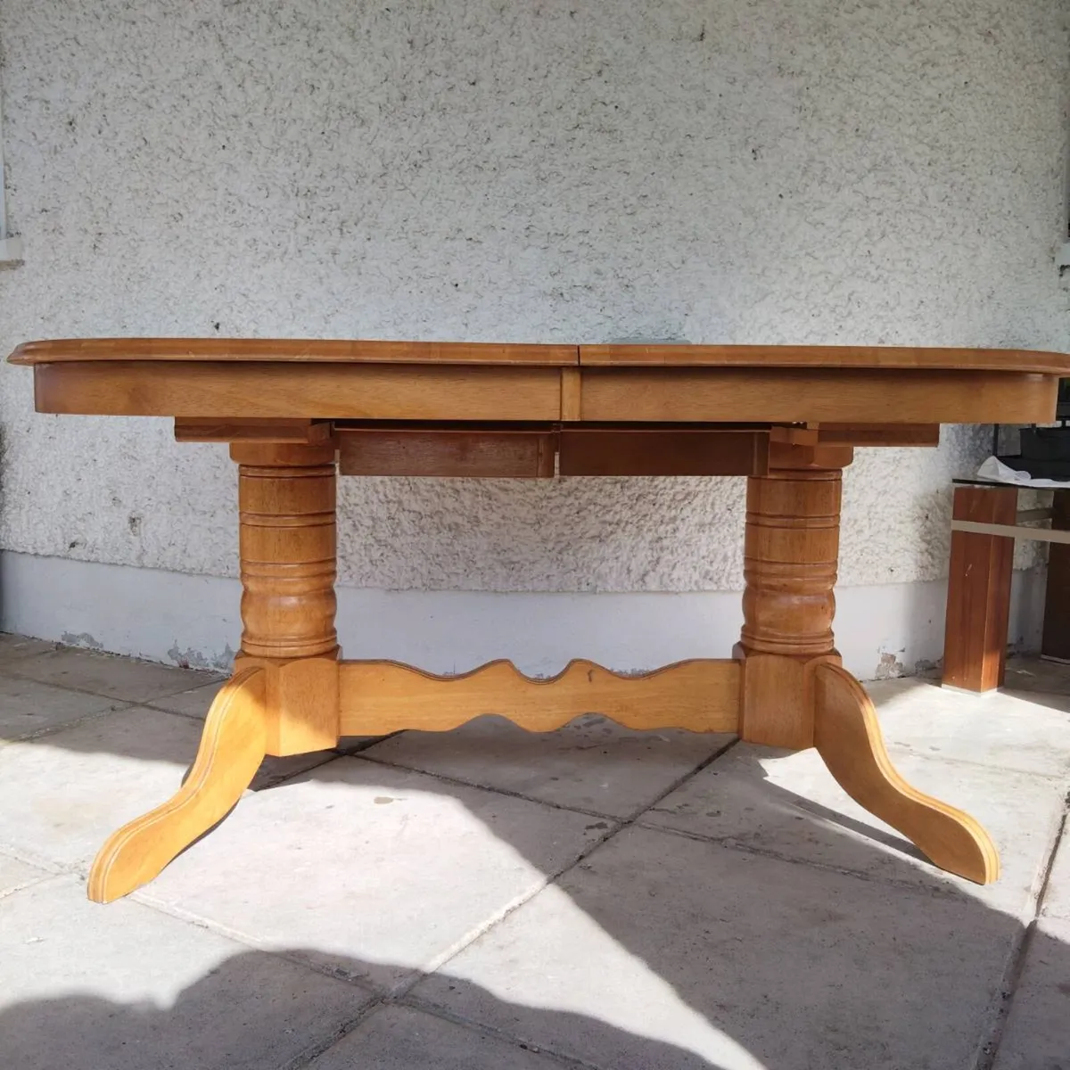 Extendable Oak Table - Image 3