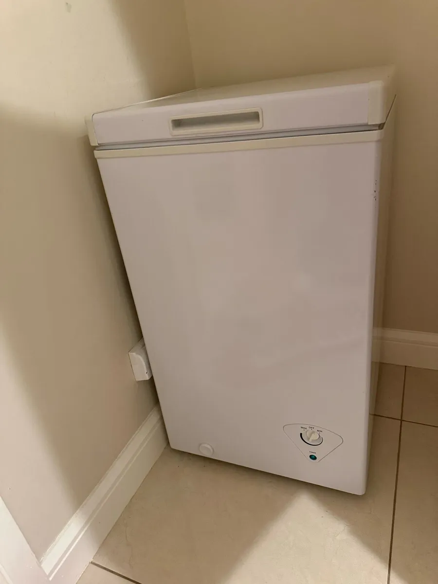 Chest Freezer - Image 1
