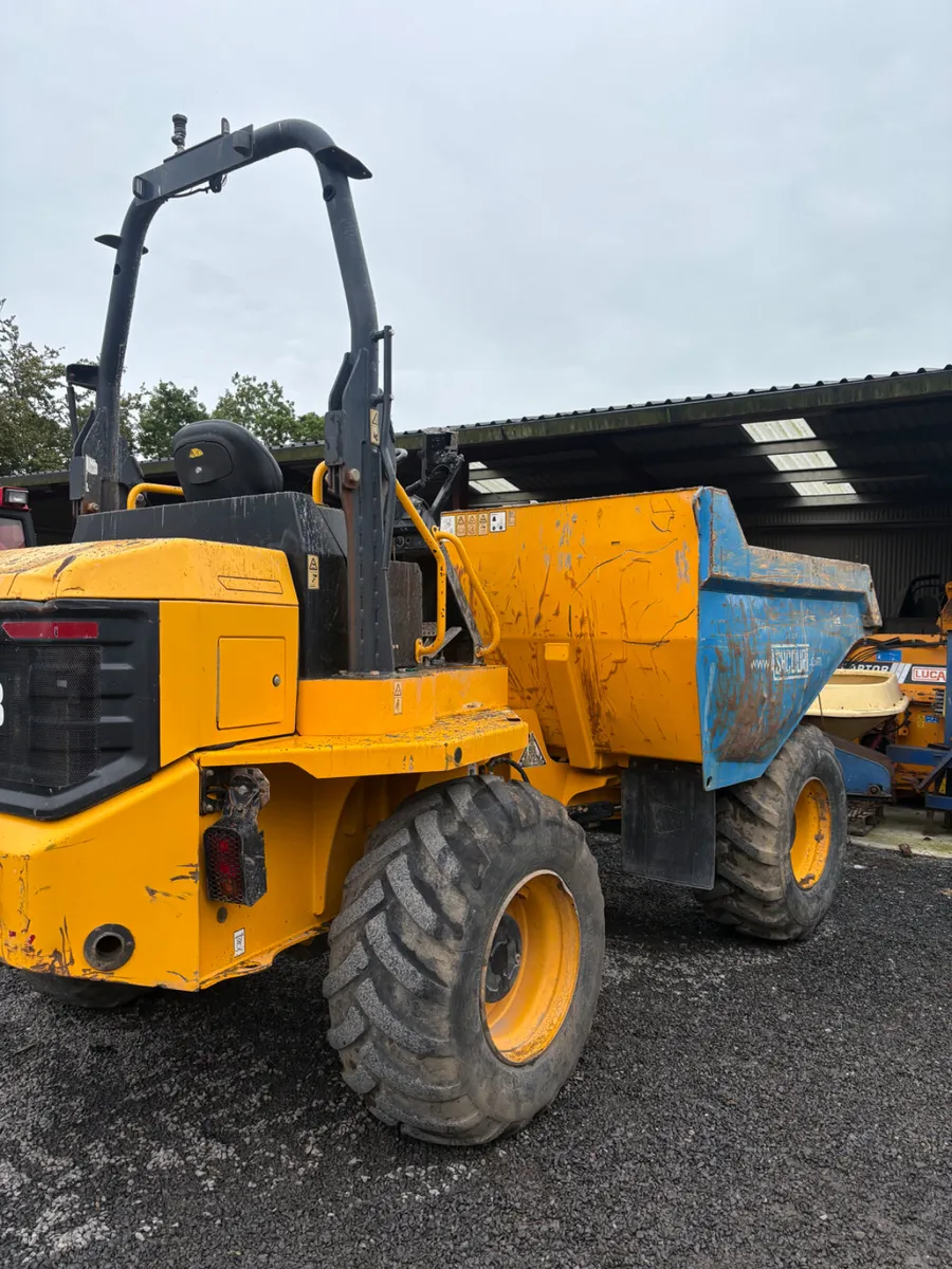JCB  9Ton Dumper - Image 2