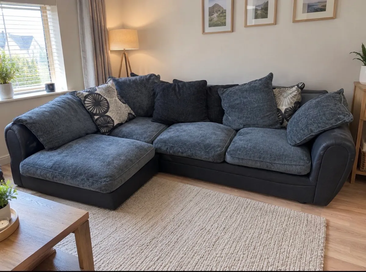 Dfs corner sofa