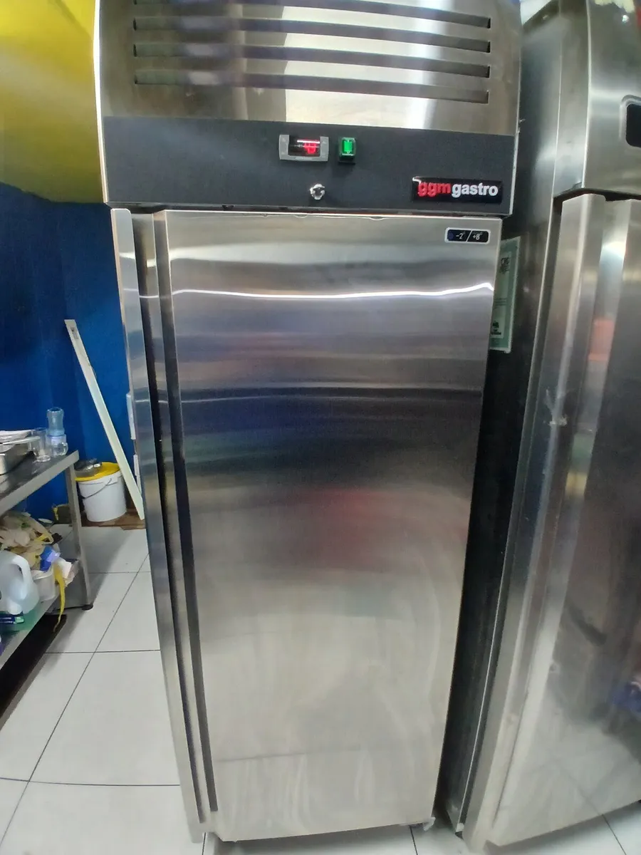 Fridge upright - Image 3