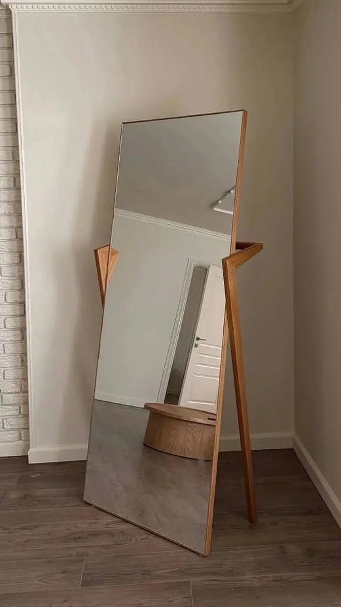 SOLID OAK FULL-LENGTH FLOOR MIRROR - Image 2