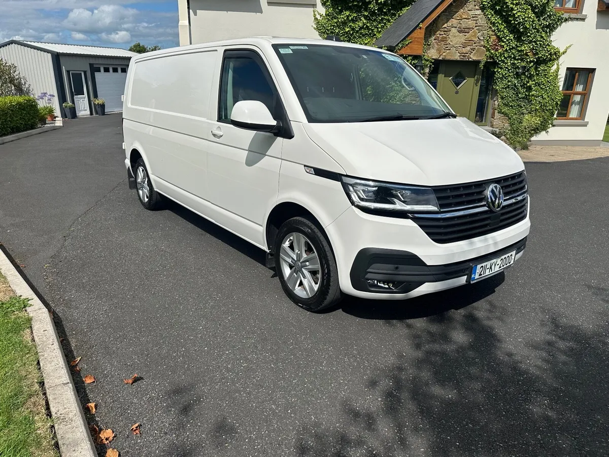 Volkswagen Transporter T6.1  Highline - Image 1