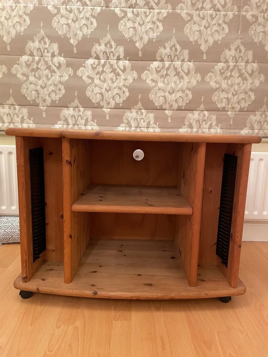 TV unit (solid pine) - Image 4