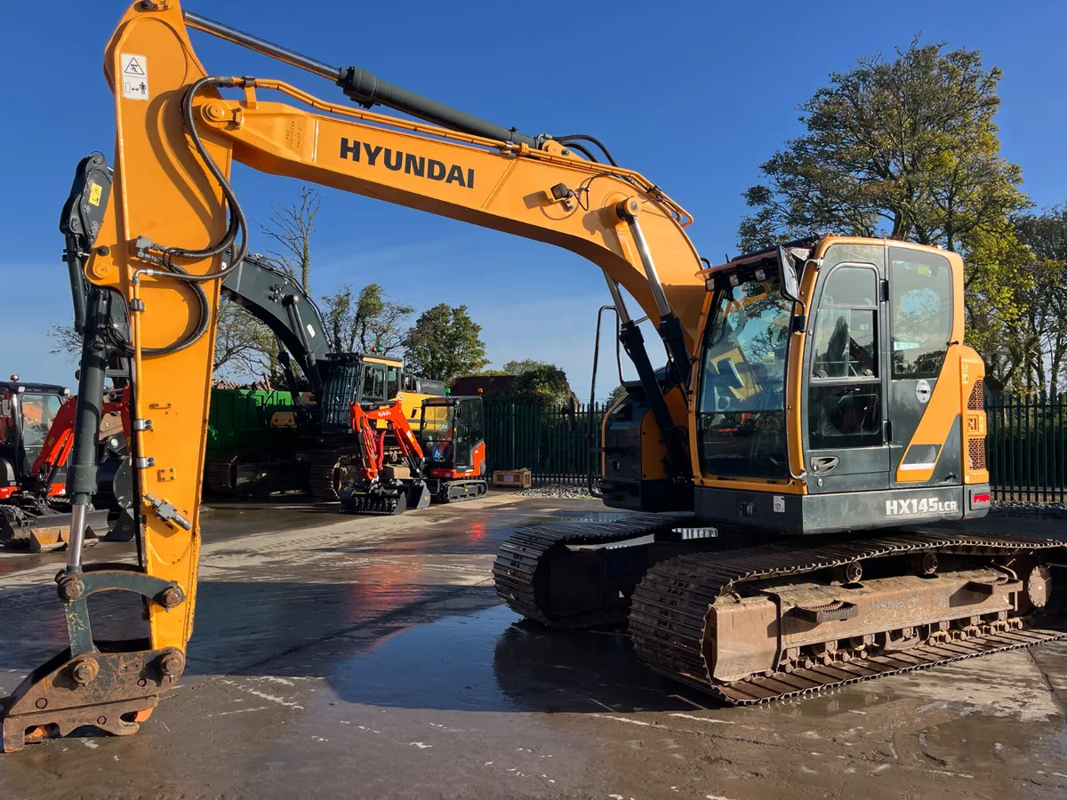 2020 Hyundai HX145LCR - Image 2