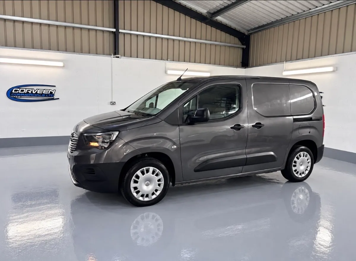 2021 Opel Combo - Image 2