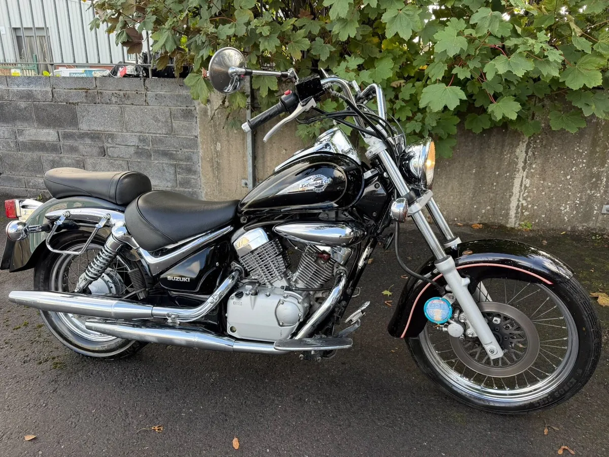 Suzuki Intruder 125 1 owner from new - Image 1