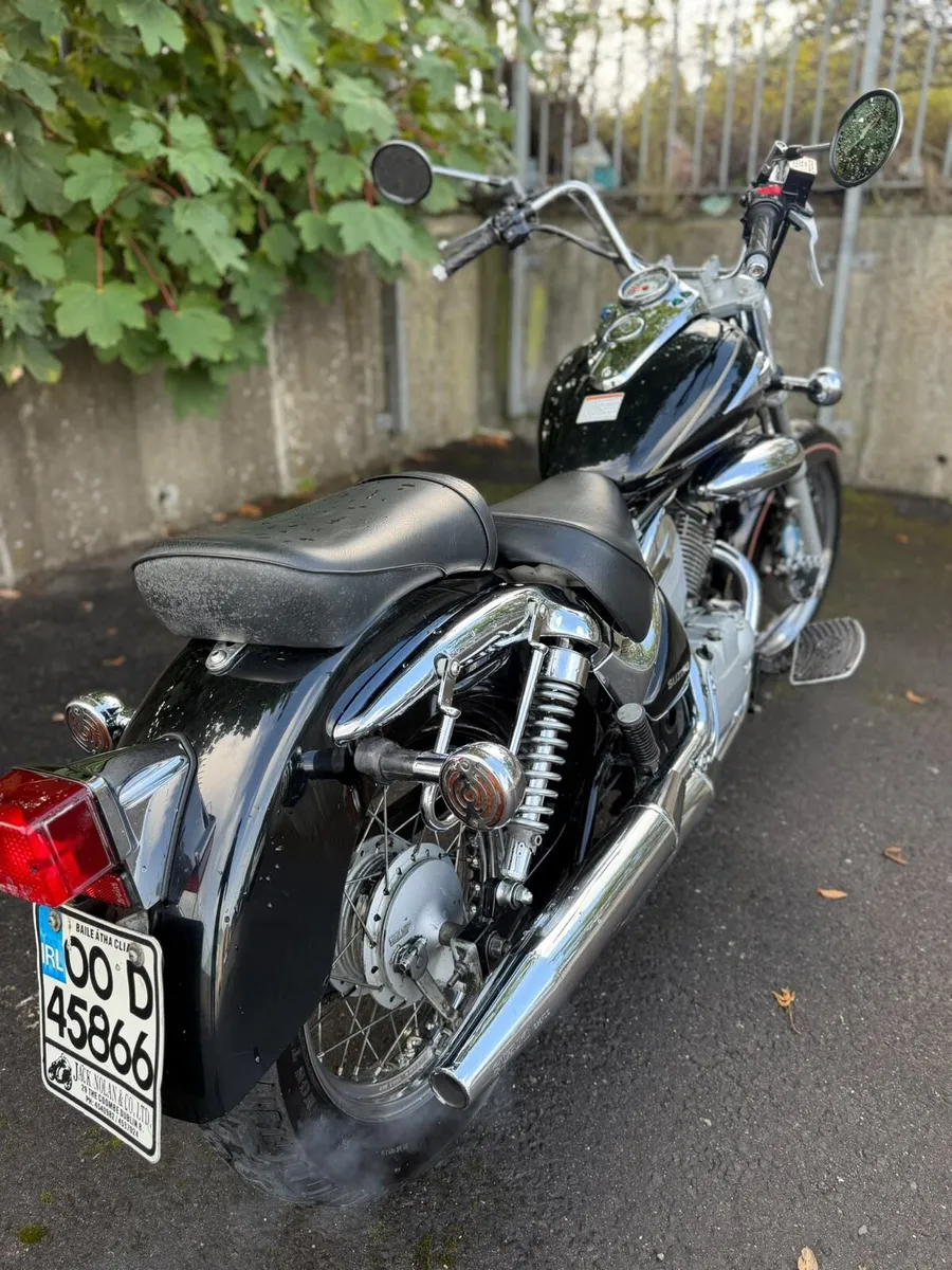 Suzuki Intruder 125 1 owner from new - Image 3
