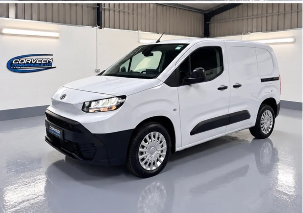 2025 Toyota Proace City’s - Image 3