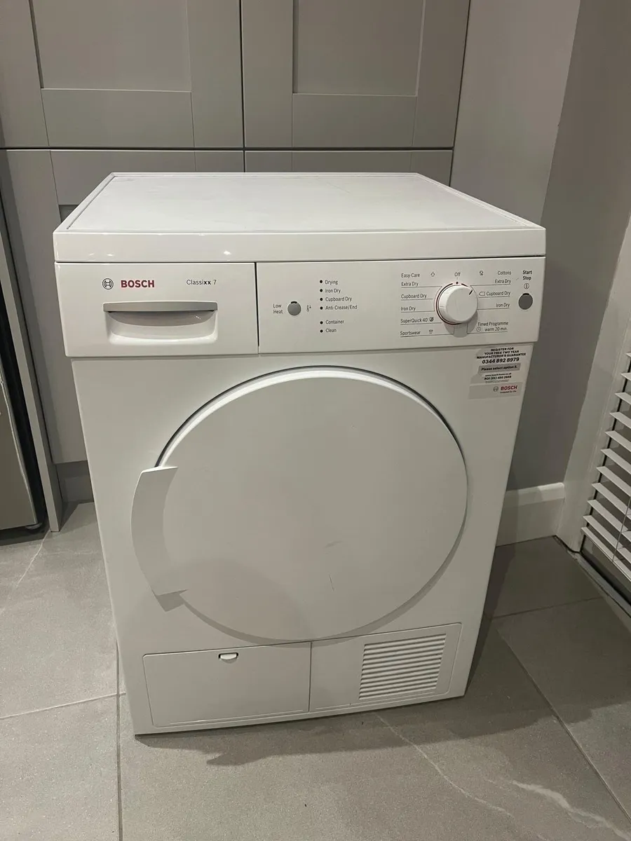 Bosch 9kg condenser tumble dryer - Image 1