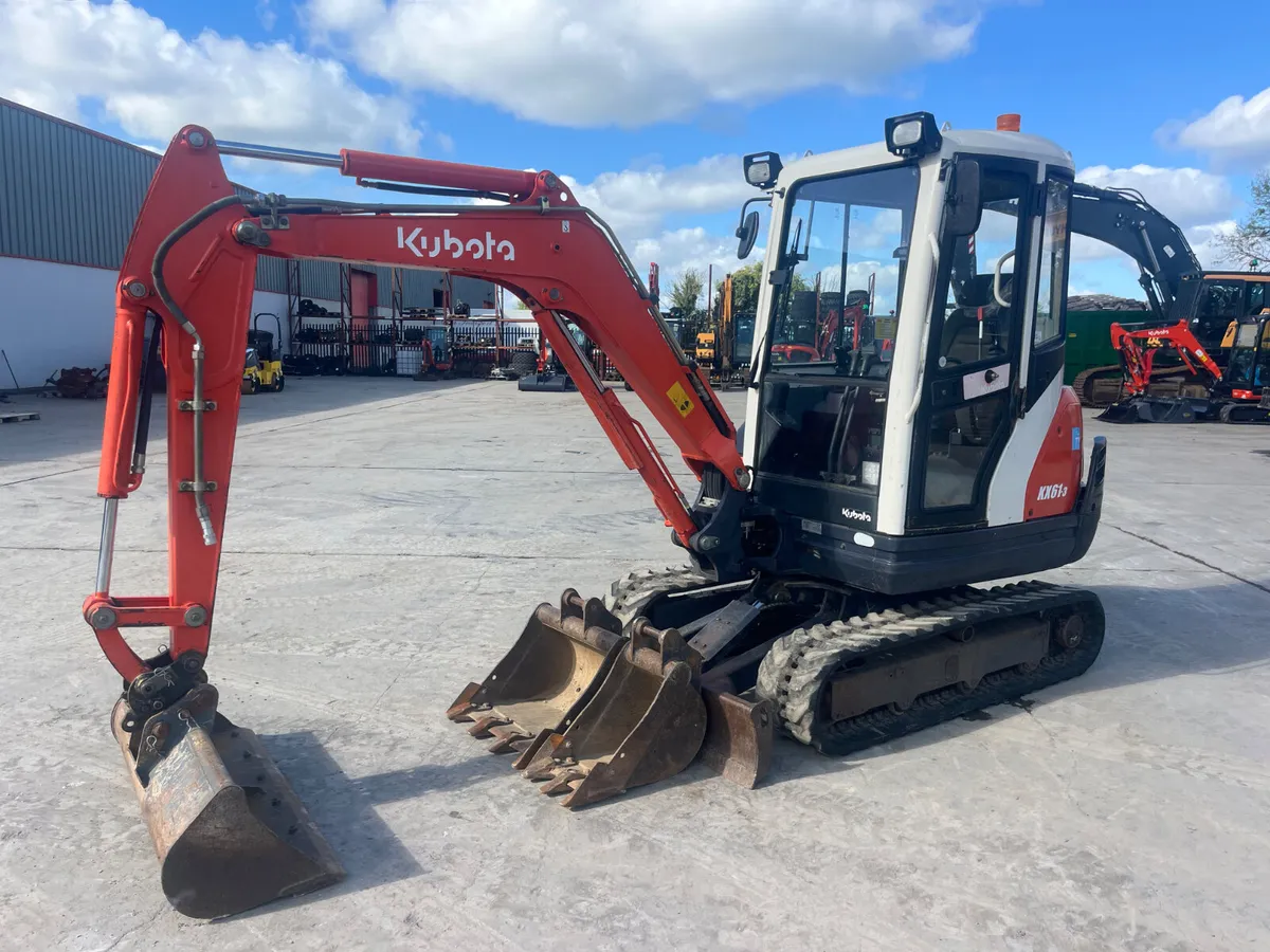 2005 Kubota KX61-3 - Image 2