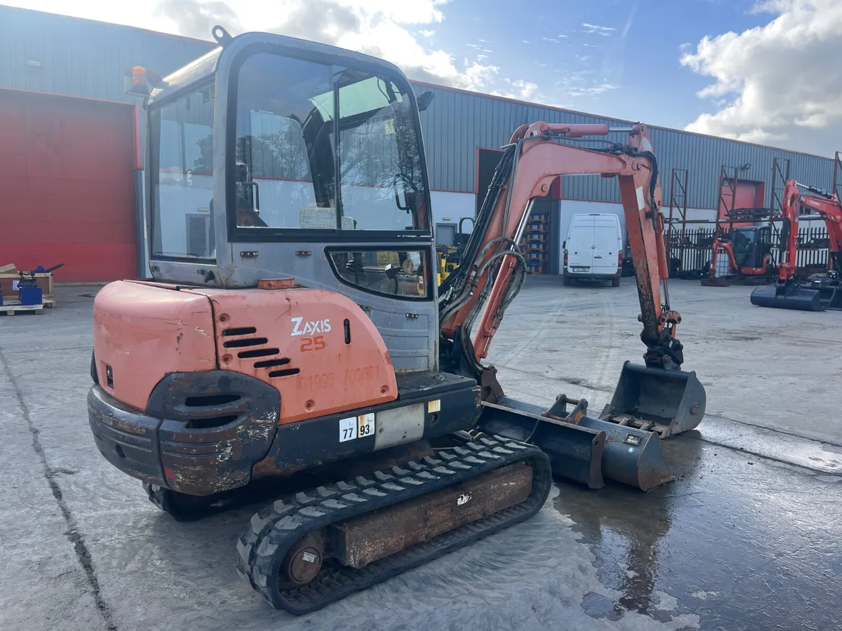 2007 Hitachi ZX25 Mini Excavator - Image 4