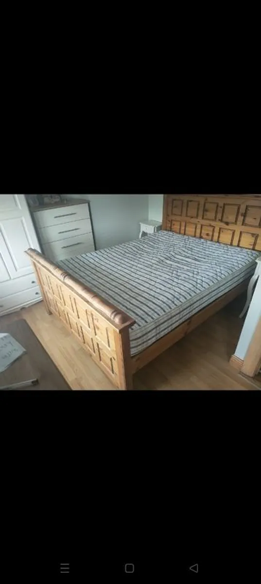 Solid Wood King Size Bed - Image 1
