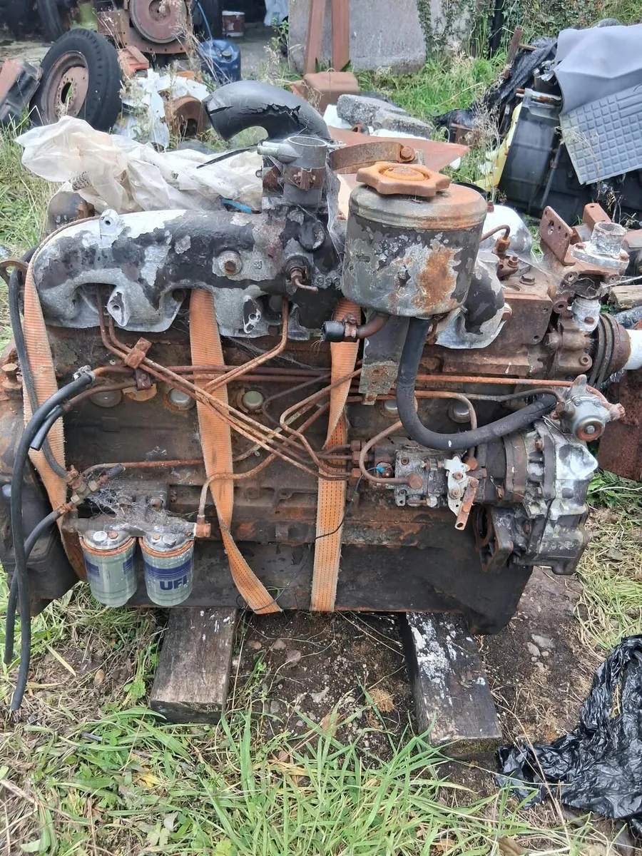 Fiat 100-90 parts - Image 2