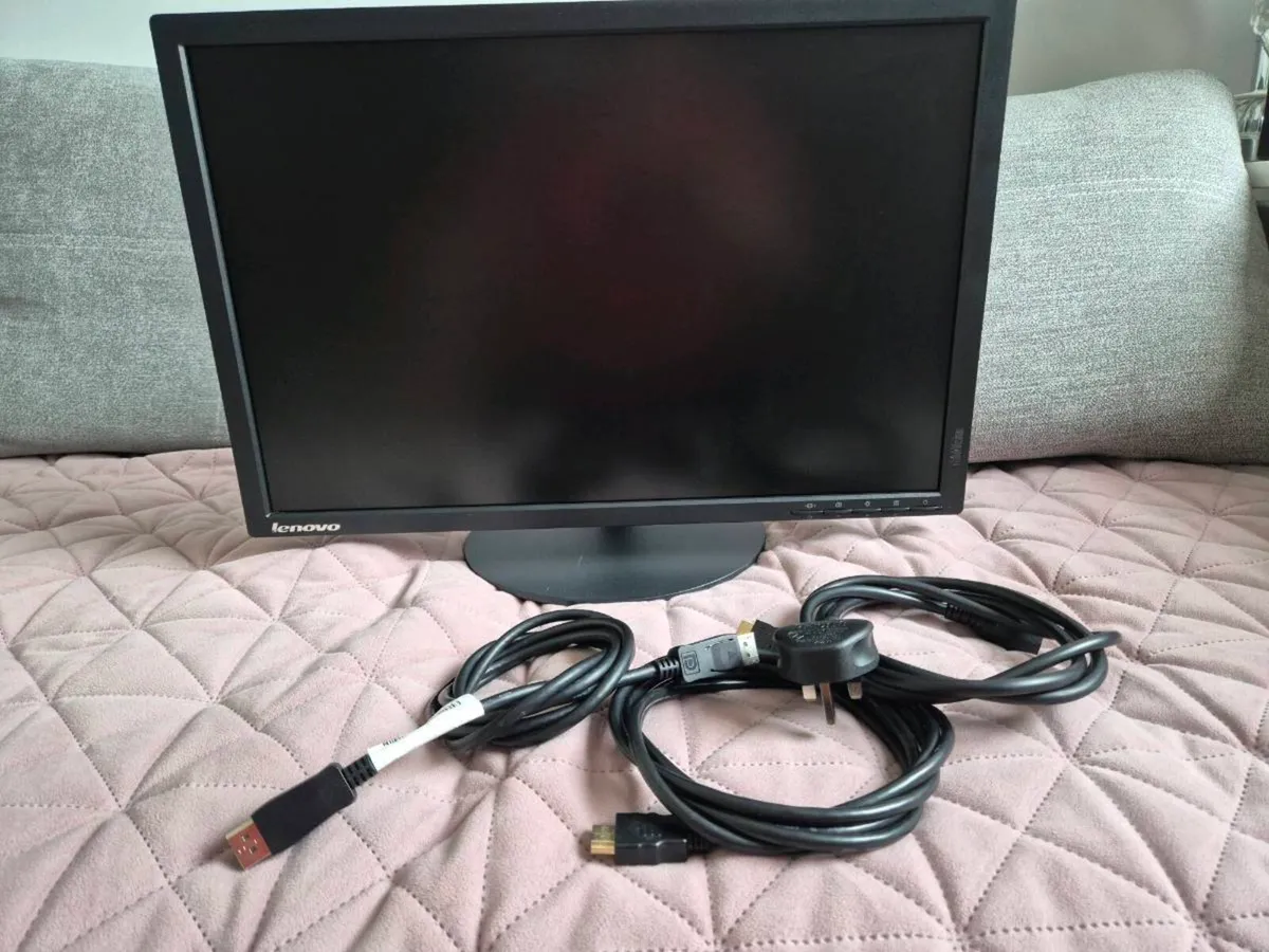 Lenovo T2254pC monitor - Image 1