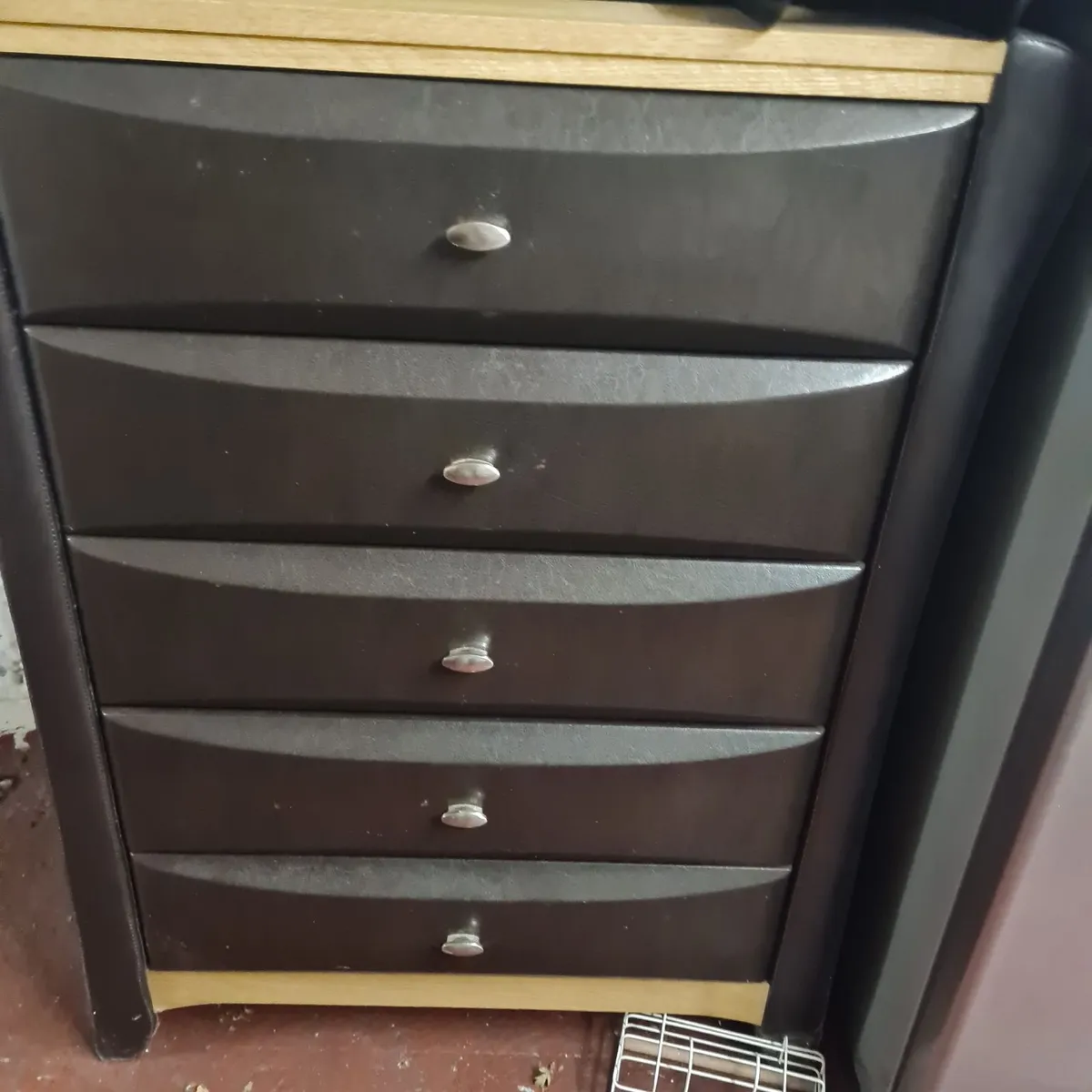 Furniture - Image 3