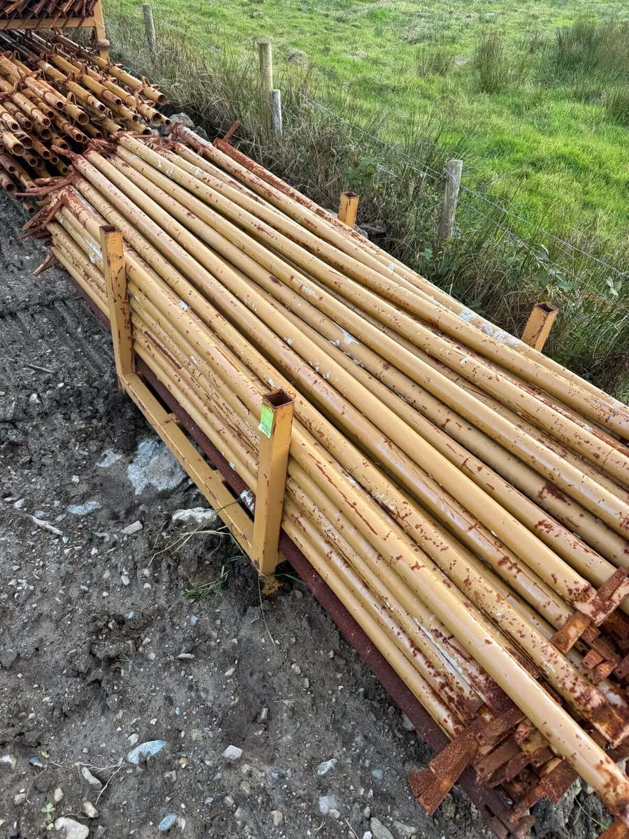 Scaffolding for Sale - Near New - Image 3