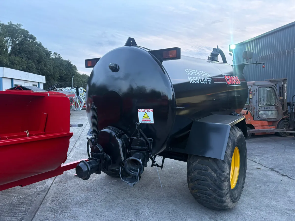 CROSS 1650 TANKER - Image 4