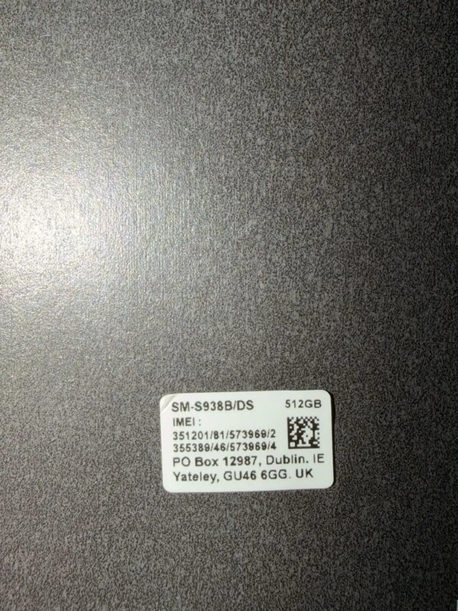 Samsung Galaxy S25 Ultra 512GB and Galaxy Watch SM R930 - Image 1