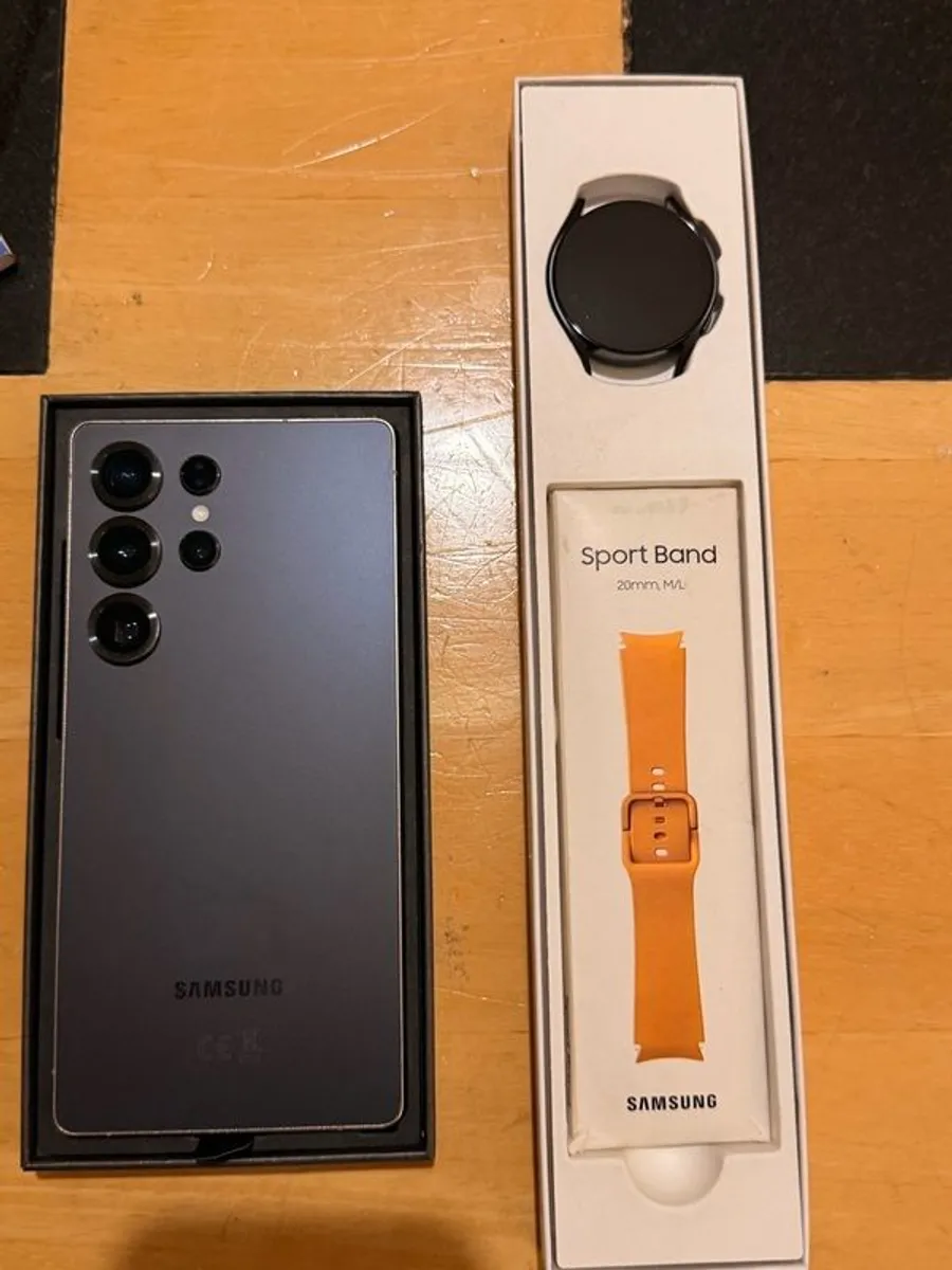 Samsung Galaxy S25 Ultra 512GB and Galaxy Watch SM R930 - Image 4