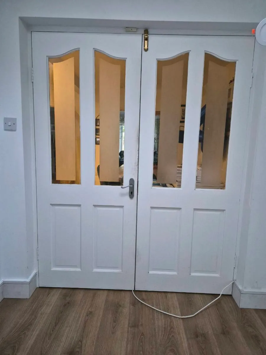 Double doors - Image 1