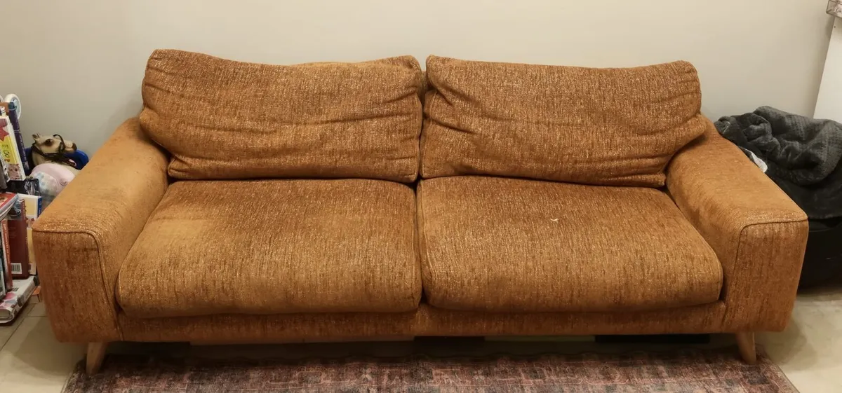 Couch - Image 1