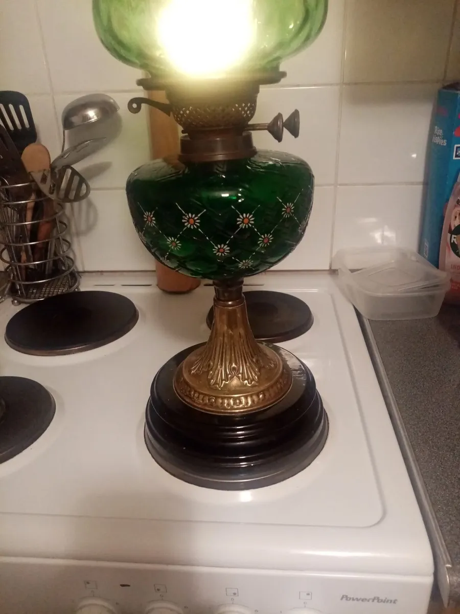 Vintage oil Lamp, Smoke Bell - Image 4