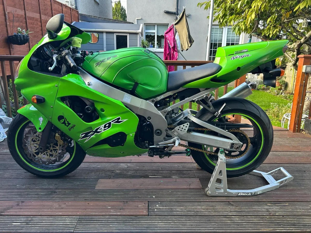 Kawasaki zx9r 2003 - Image 3