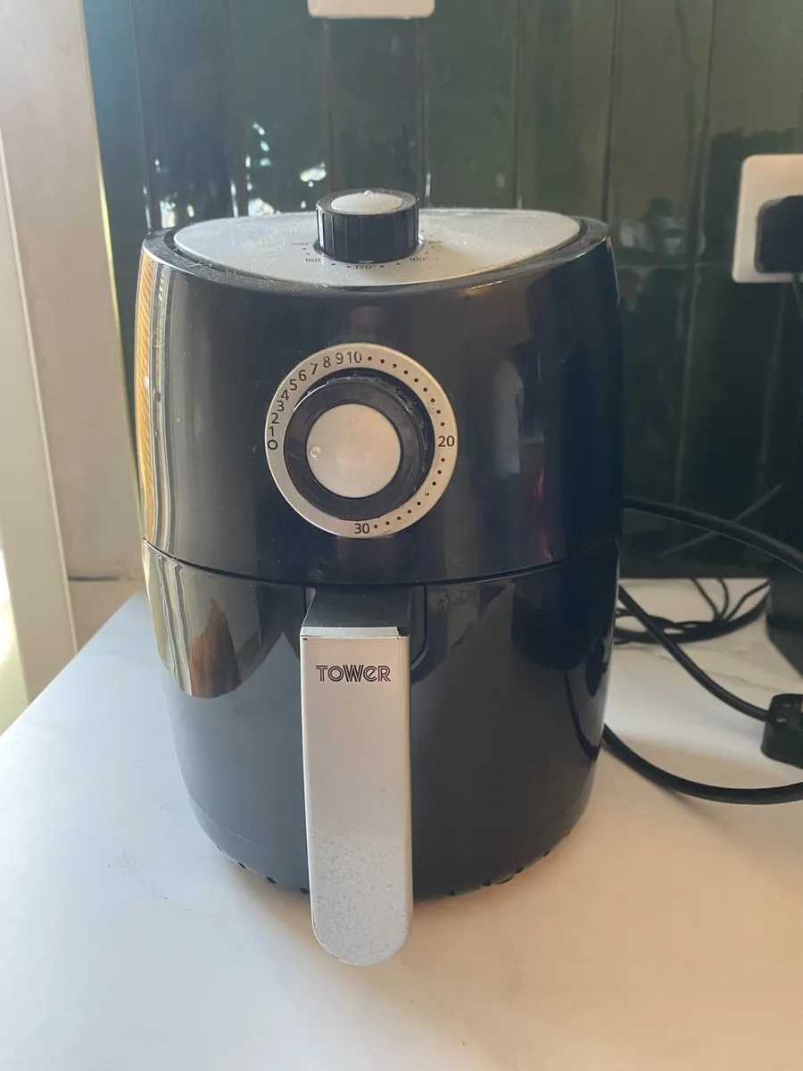 Air Fryer - Image 1