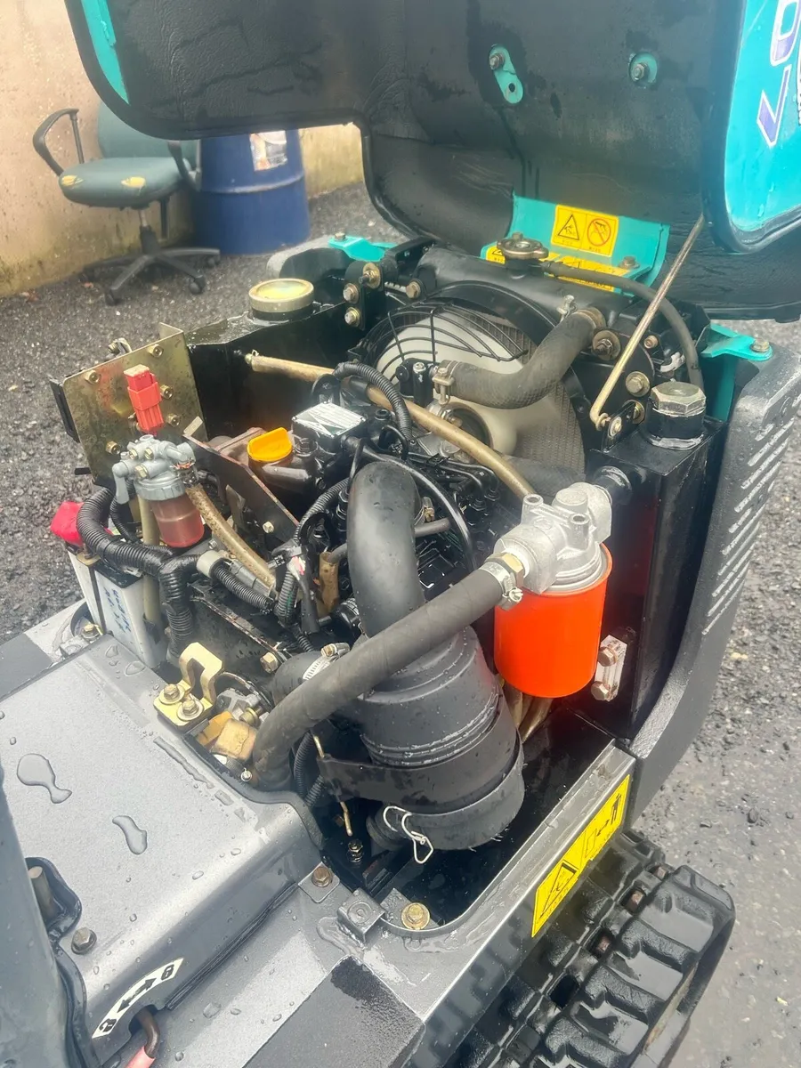 Kobelco Sk007 Mini digger 1379 Hours - Image 3