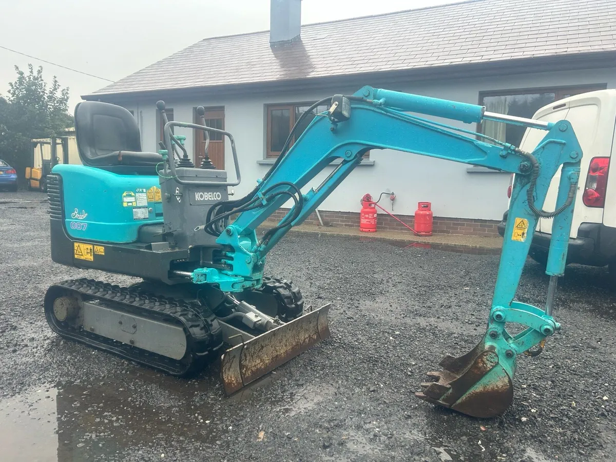 Kobelco Sk007 Mini digger 1379 Hours - Image 4