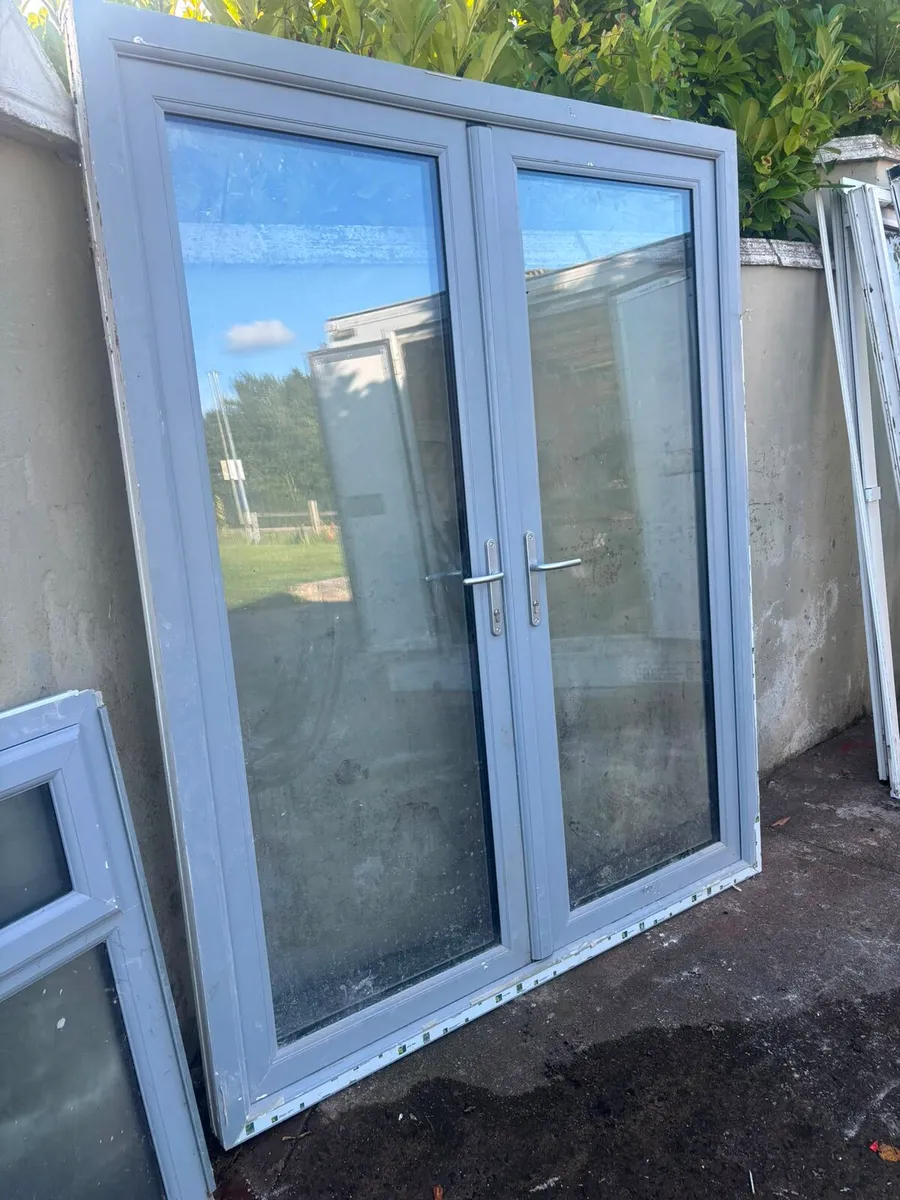 👉HIGH QUALITY GREY DOORS AND WINDOW AVAILABLE👈 - Image 2