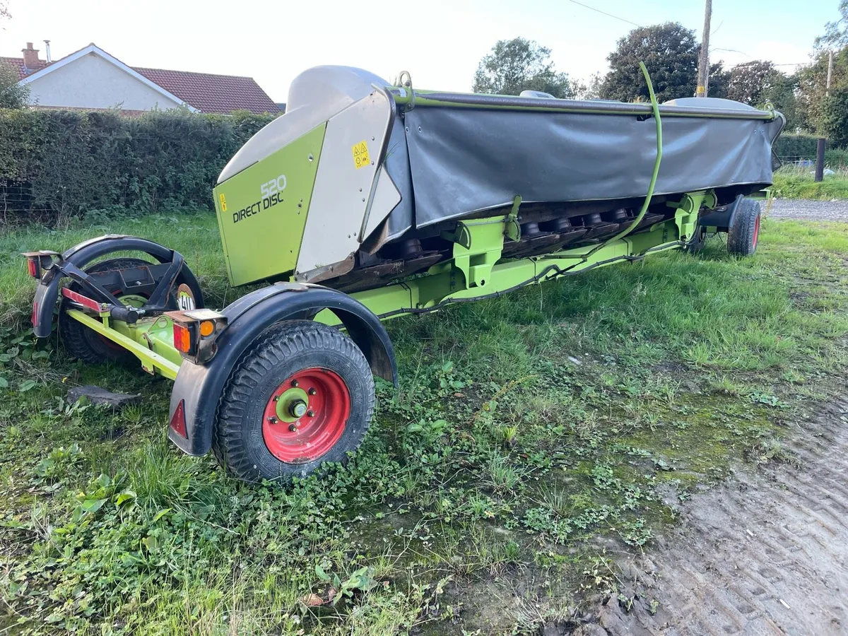 Claas 520 direct cut header - Image 3