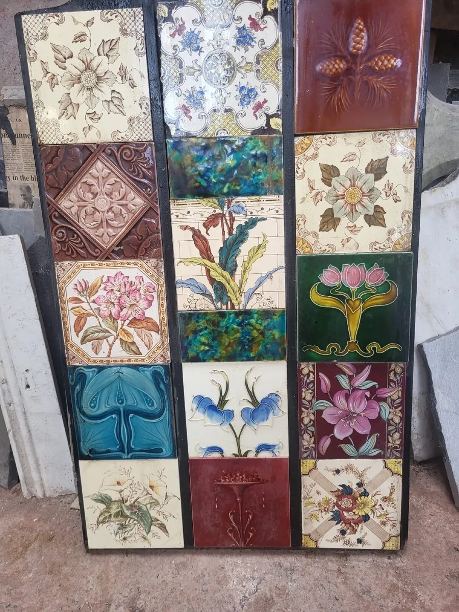 Extensive collection of original tiles - Image 1