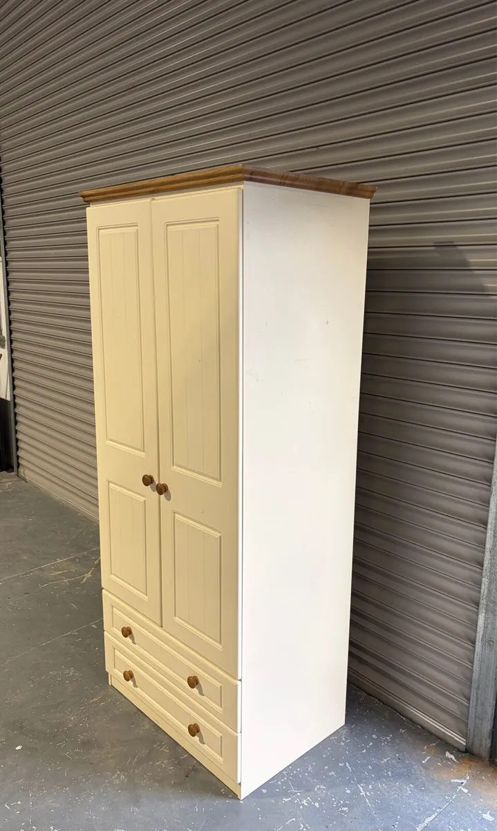 Wardrobe - Image 2