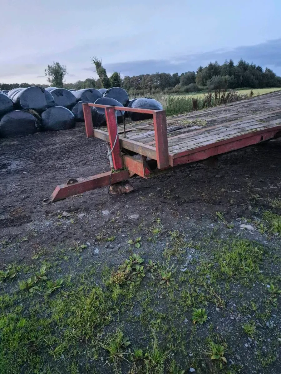 22 Foot Bale Trailer - Image 1