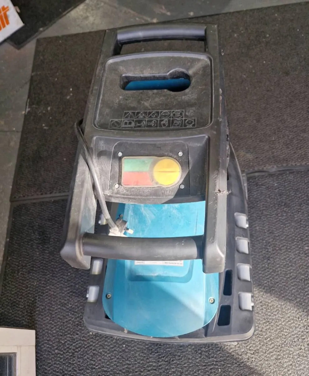 Makita garden shredder - Image 2