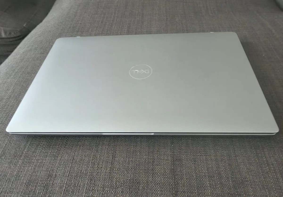 Intel i7 Laptop - 16GB RAM / Excellent Condition - Image 2